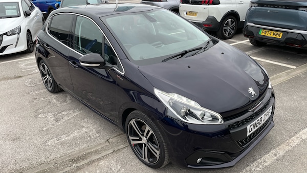 Used Peugeot 208 2018 for sale - 76139387: Photo 52