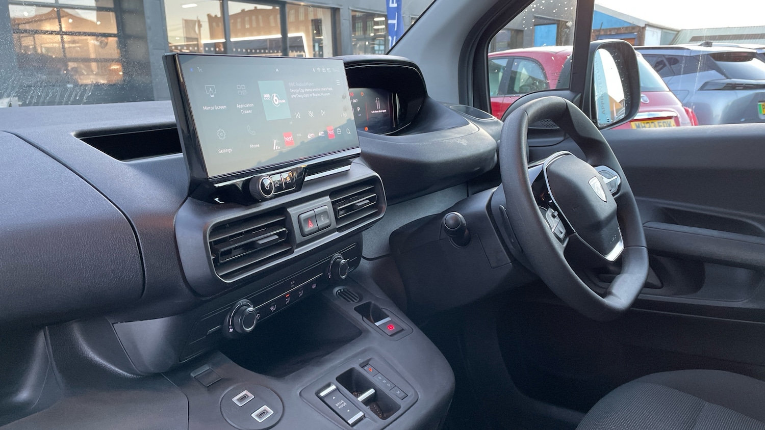 Used Peugeot Partner 2024 for sale - 76634749: Photo 12