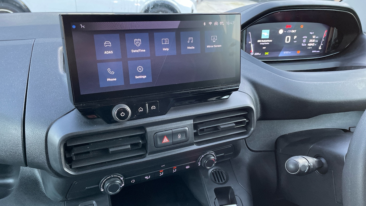 Used Peugeot Partner 2024 for sale - 76634749: Photo 33