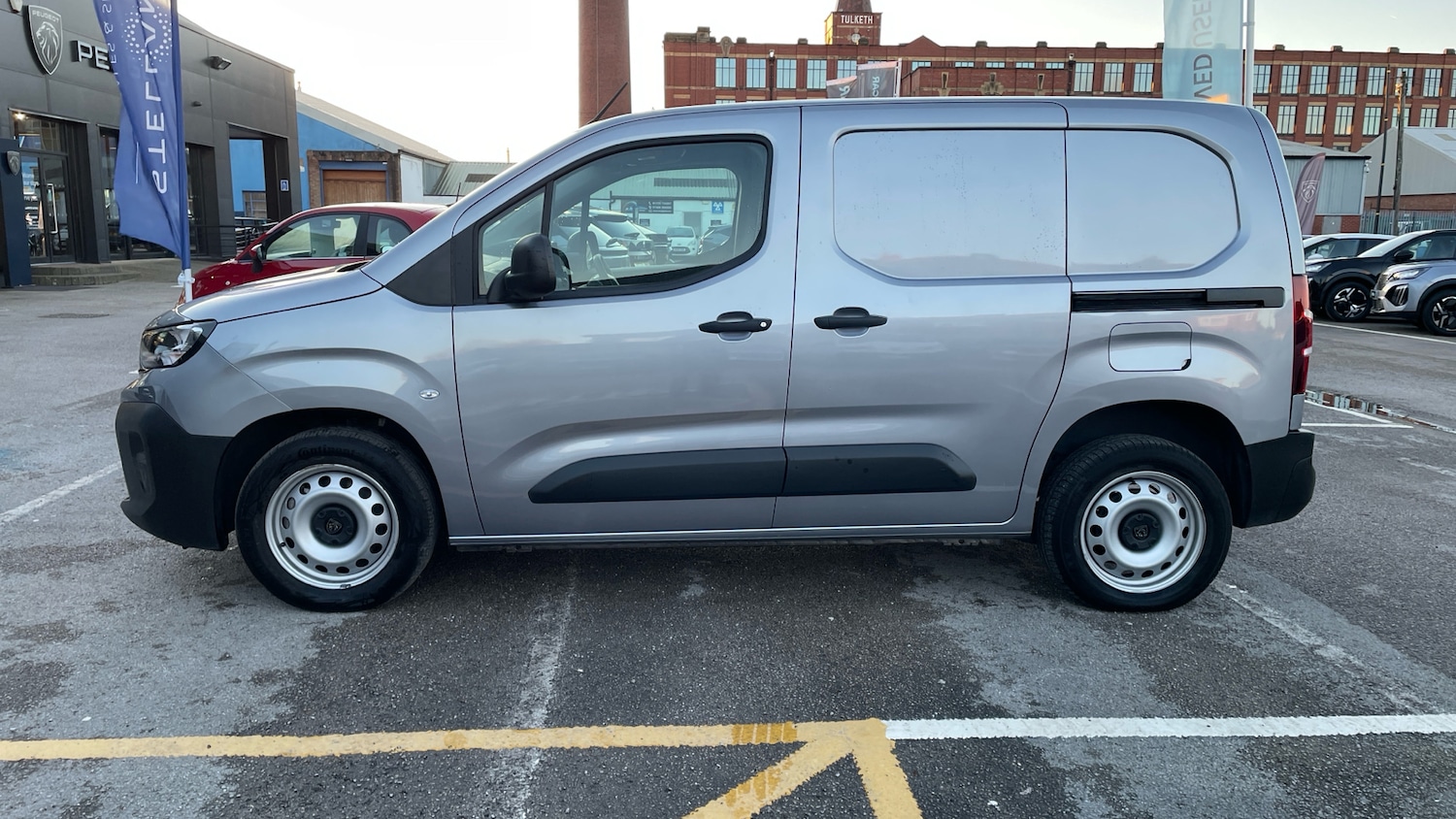 Used Peugeot Partner 2024 for sale - 76634749: Photo 44