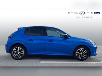 Used Peugeot 208 2022 for sale - 76110299: Photo 2