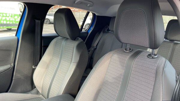 Used Peugeot 208 2022 for sale - 76110299: Photo 42