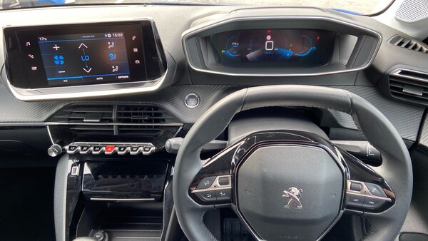 Used Peugeot 208 2022 for sale - 76110299: Photo 4