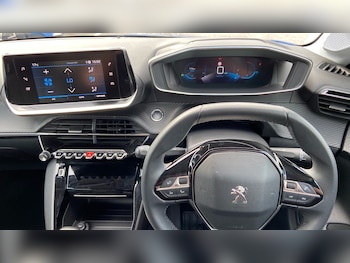 Used Peugeot 208 2022 for sale - 76110299: Photo 4