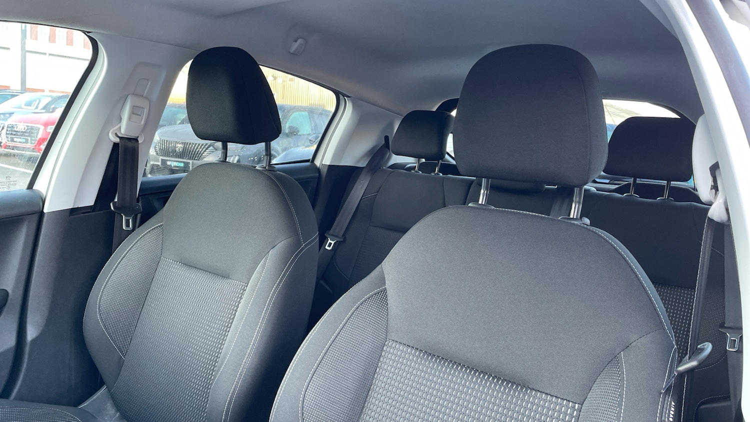 Used Peugeot 208 2019 for sale - 76977338: Photo 21