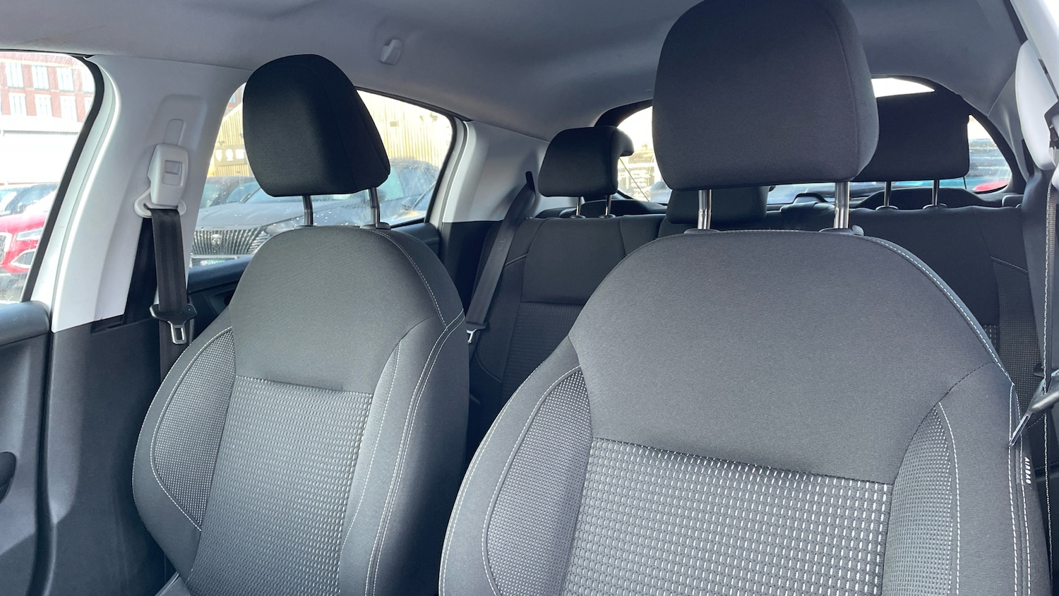 Used Peugeot 208 2019 for sale - 76977338: Photo 42