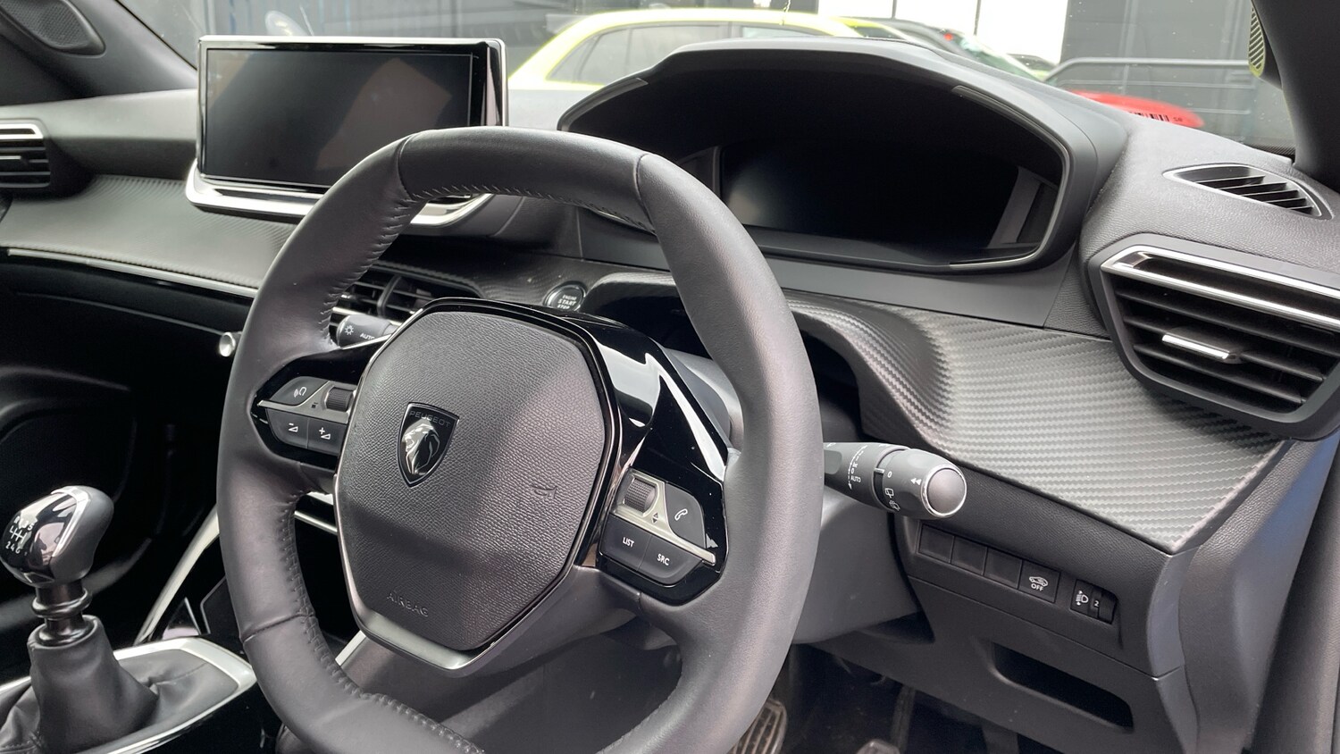 Used Peugeot 2008 2024 for sale - 77359764: Photo 11