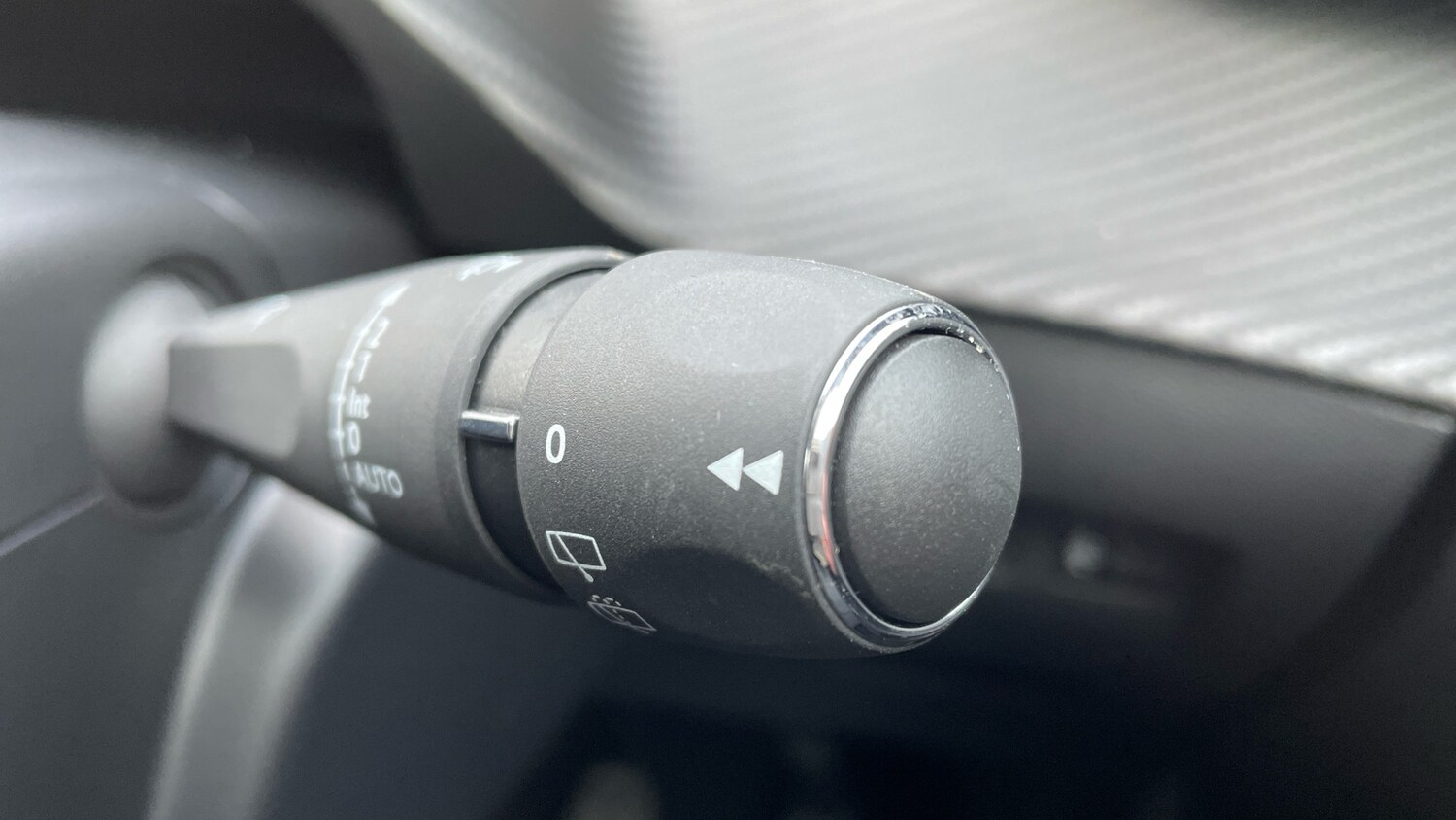 Used Peugeot 2008 2024 for sale - 77359764: Photo 28