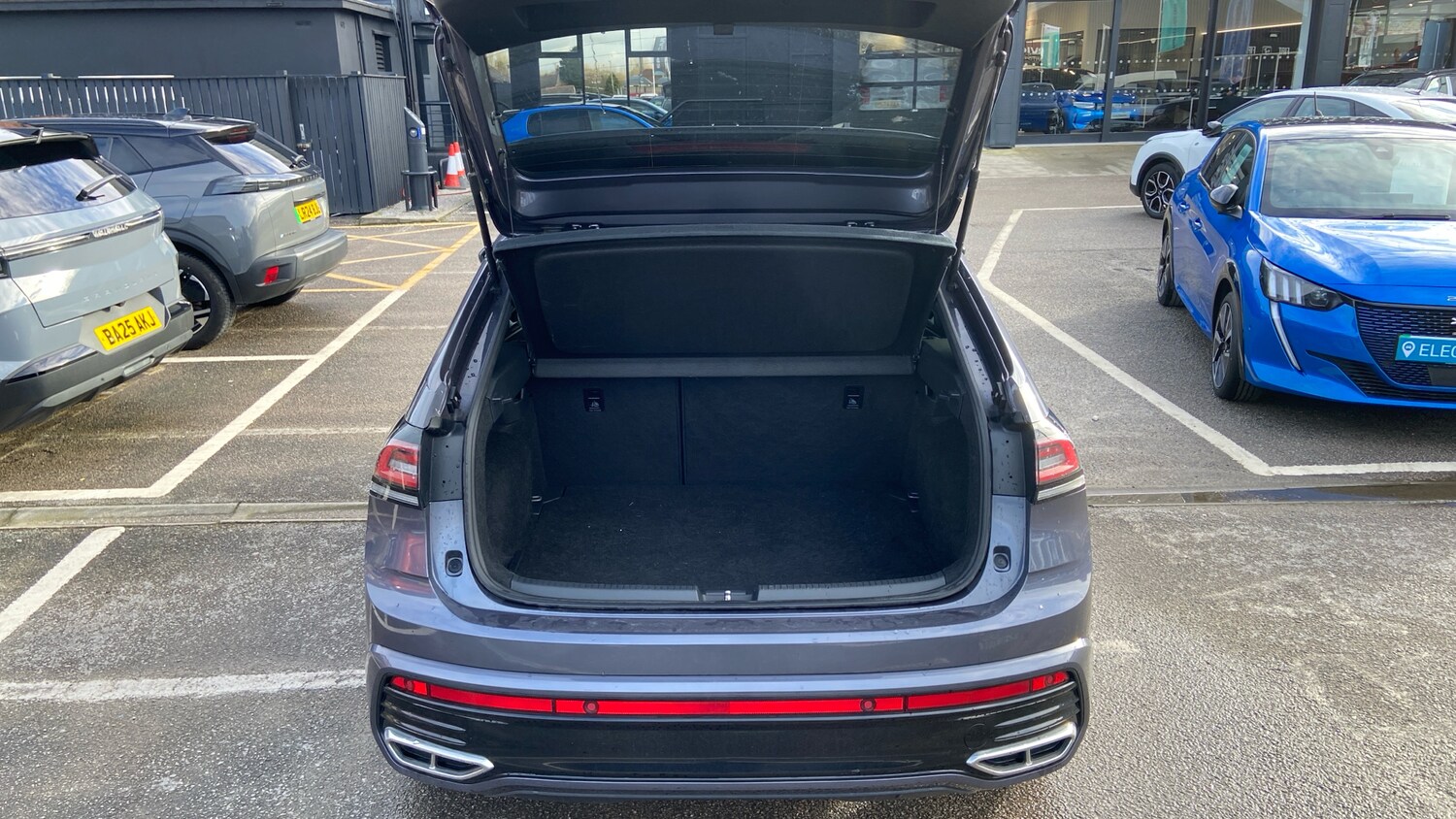 Used Volkswagen Taigo 2023 for sale - 77539128: Photo 19