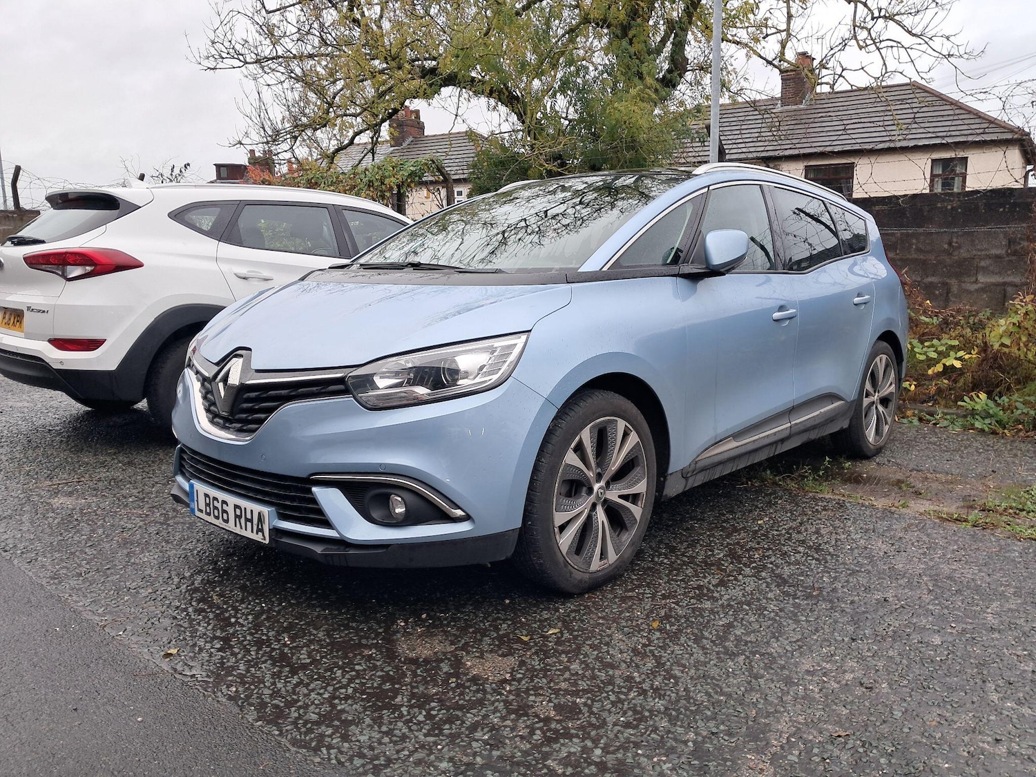 Used Renault Grand Scenic 2016 for sale - 76458451: Photo 3