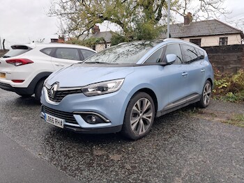 Used Renault Grand Scenic 2016 for sale - 76458451: Photo