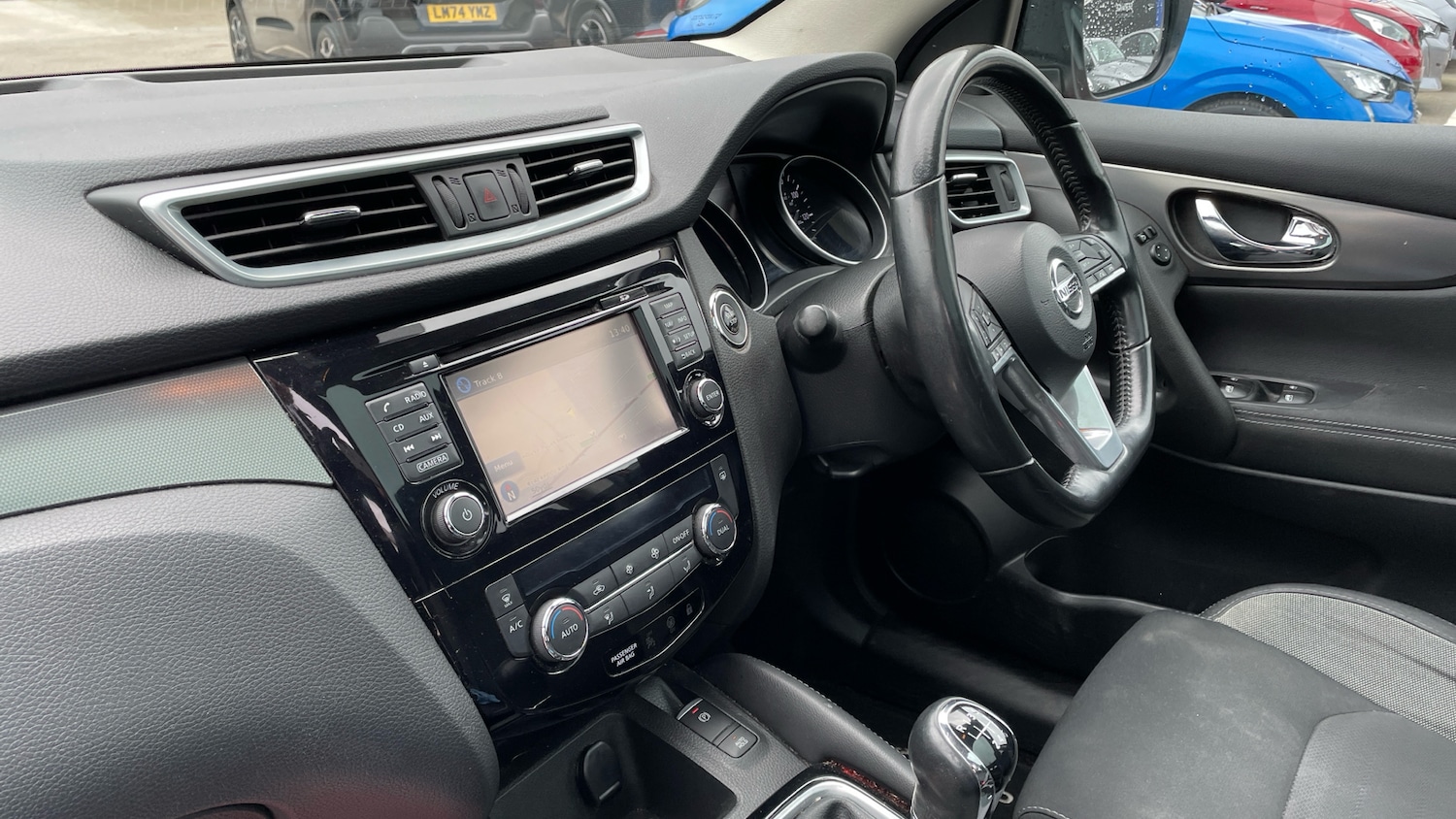 Used Nissan Qashqai 2018 for sale - 76216472: Photo 12