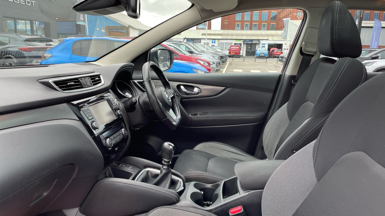 Used Nissan Qashqai 2018 for sale - 76216472: Photo 21
