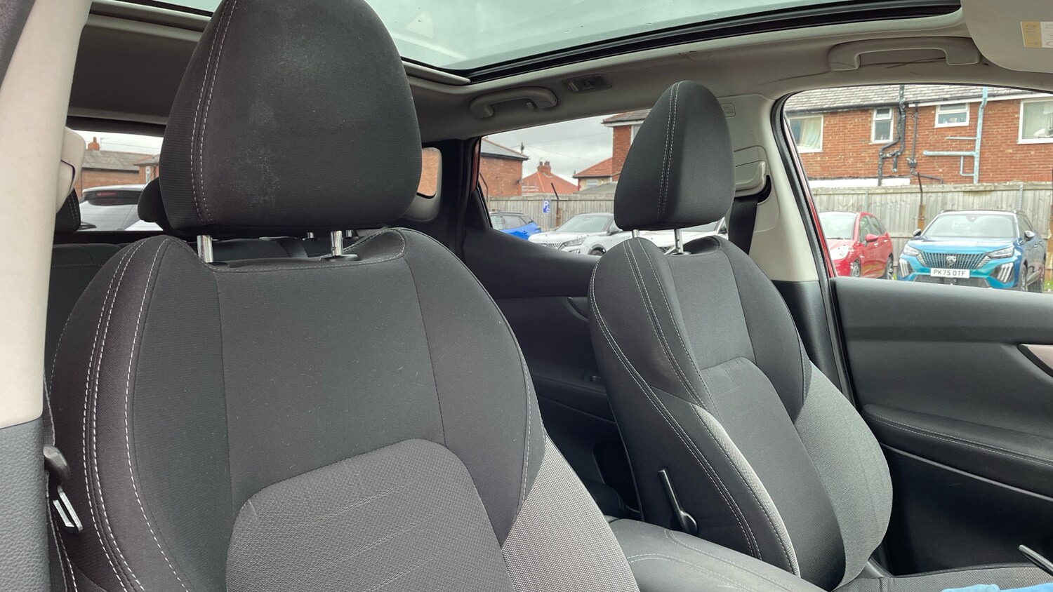 Used Nissan Qashqai 2018 for sale - 76216472: Photo 42