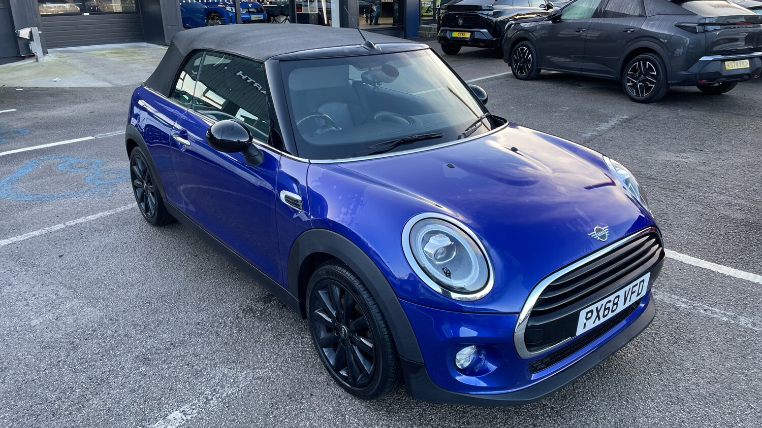 Used MINI Convertible 2018 for sale - 76744060: Photo 53