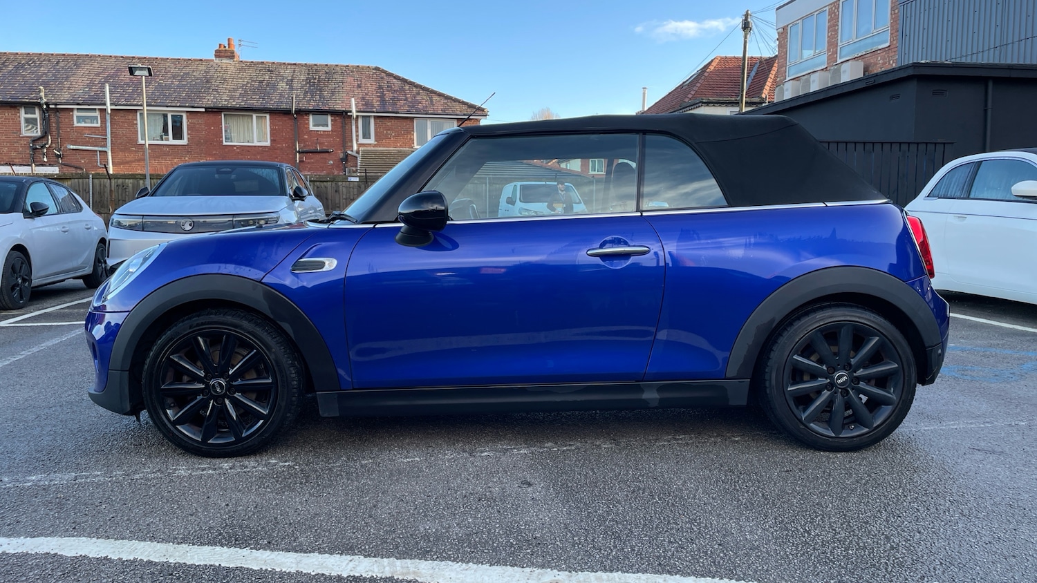 Used MINI Convertible 2018 for sale - 76744060: Photo 7