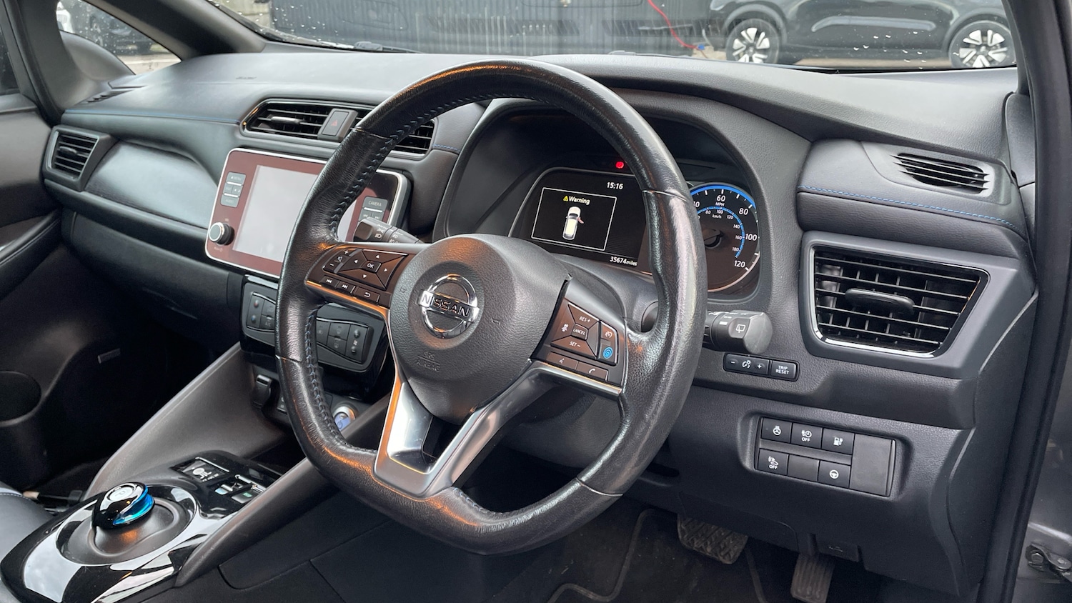 Used Nissan Leaf 2020 for sale - 77157221: Photo 12