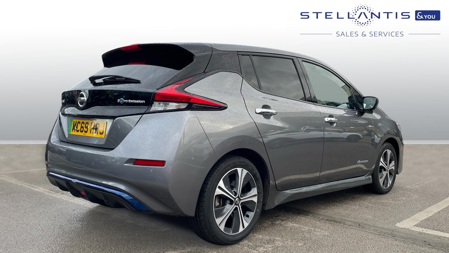 Used Nissan Leaf 2020 for sale - 77157221: Photo 4