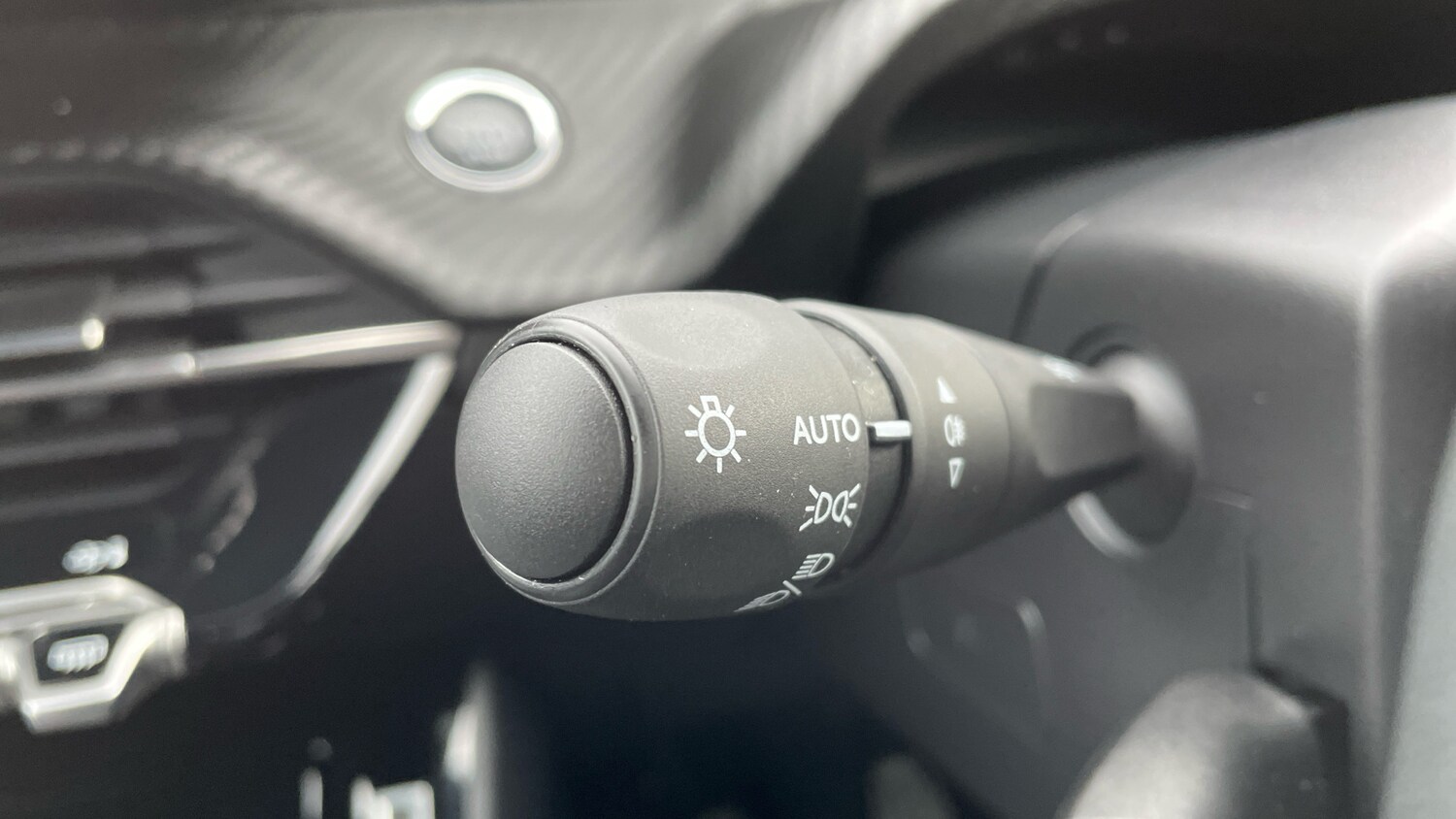 Used Peugeot 2008 2025 for sale - 77332414: Photo 27