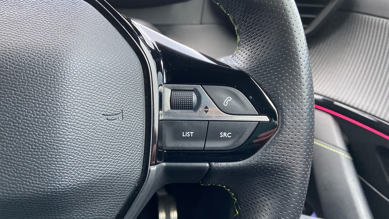 Used Peugeot 208 2022 for sale - 77292648: Photo 25