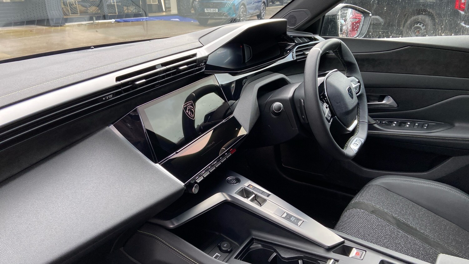 Used Peugeot 308 2025 for sale - 76716094: Photo 13