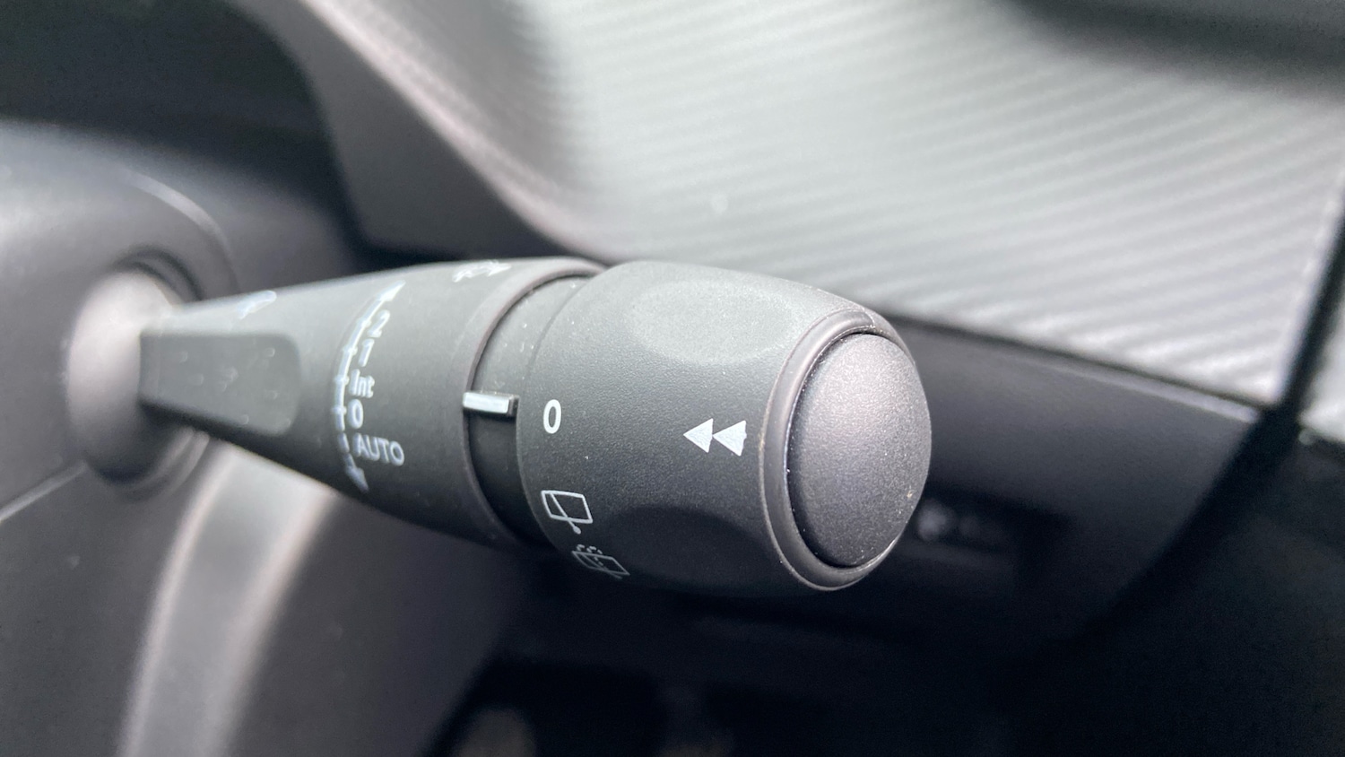 Used Peugeot 208 2024 for sale - 77292647: Photo 29