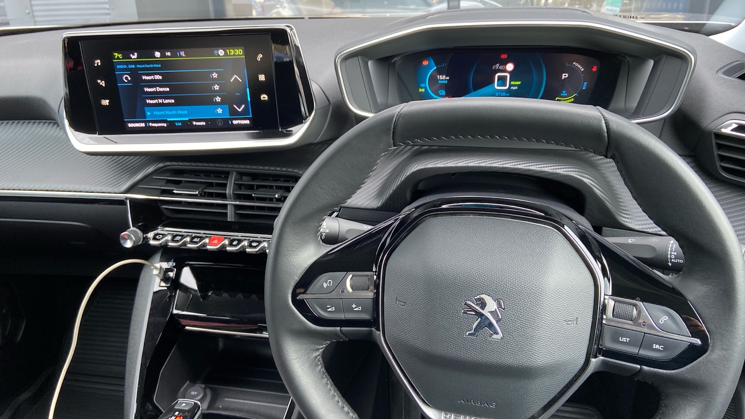 Used Peugeot 2008 2021 for sale - 77647419: Photo 35