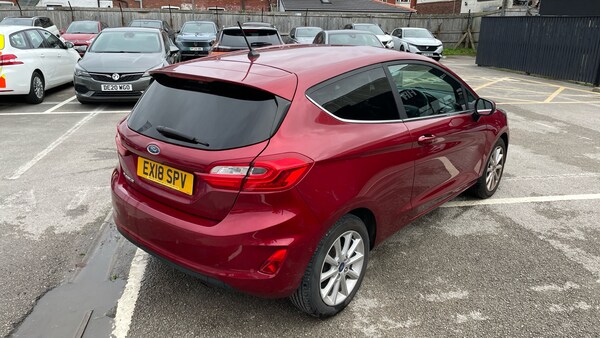 Used Ford Fiesta 2018 for sale - 76190360: Photo 41