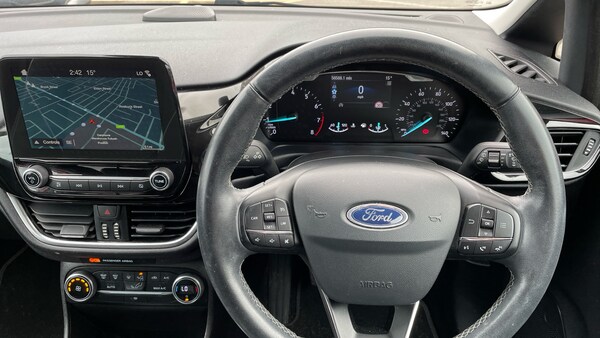 Used Ford Fiesta 2018 for sale - 76190360: Photo 4