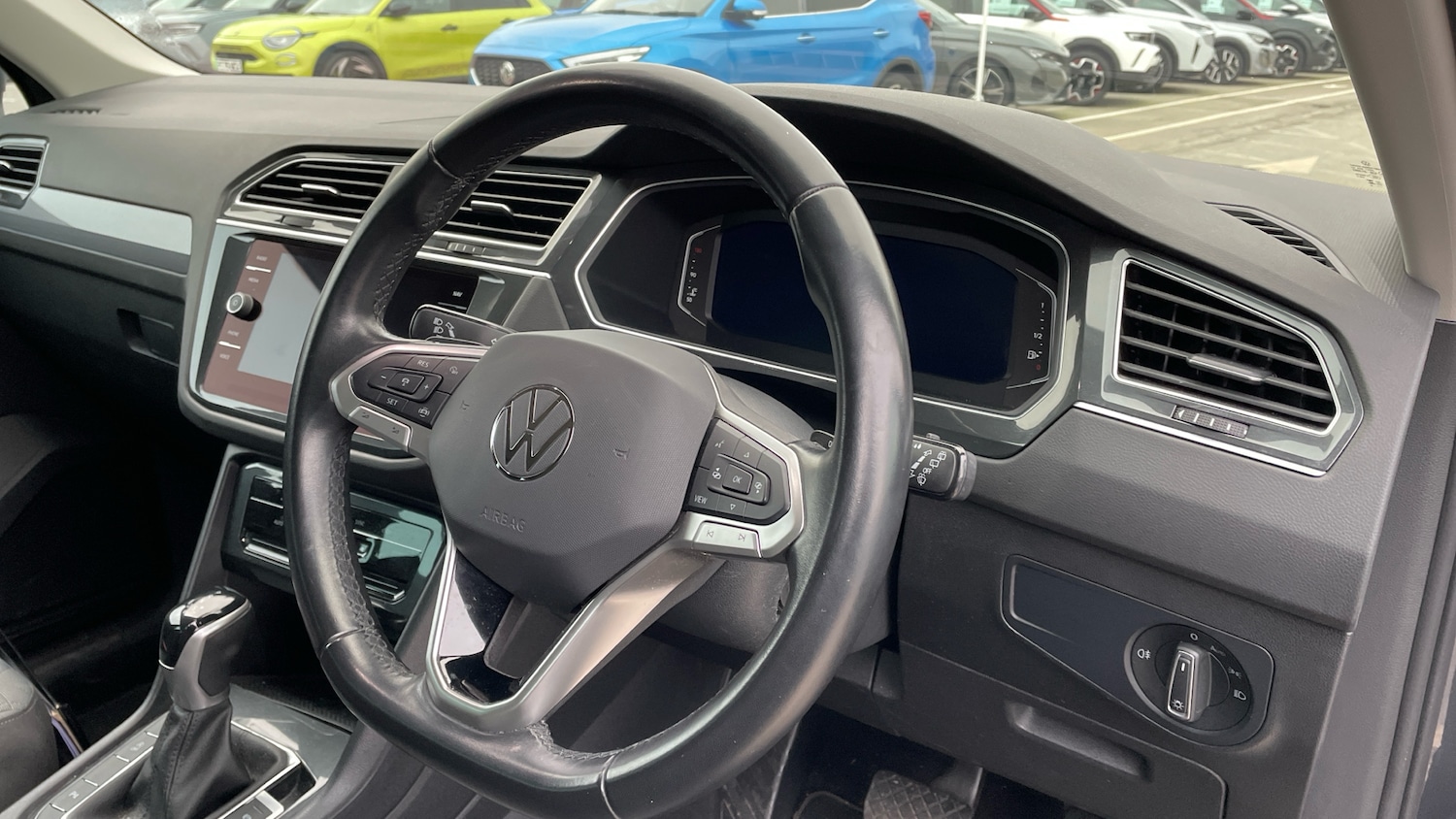 Used Volkswagen Tiguan 2021 for sale - 77941331: Photo 11