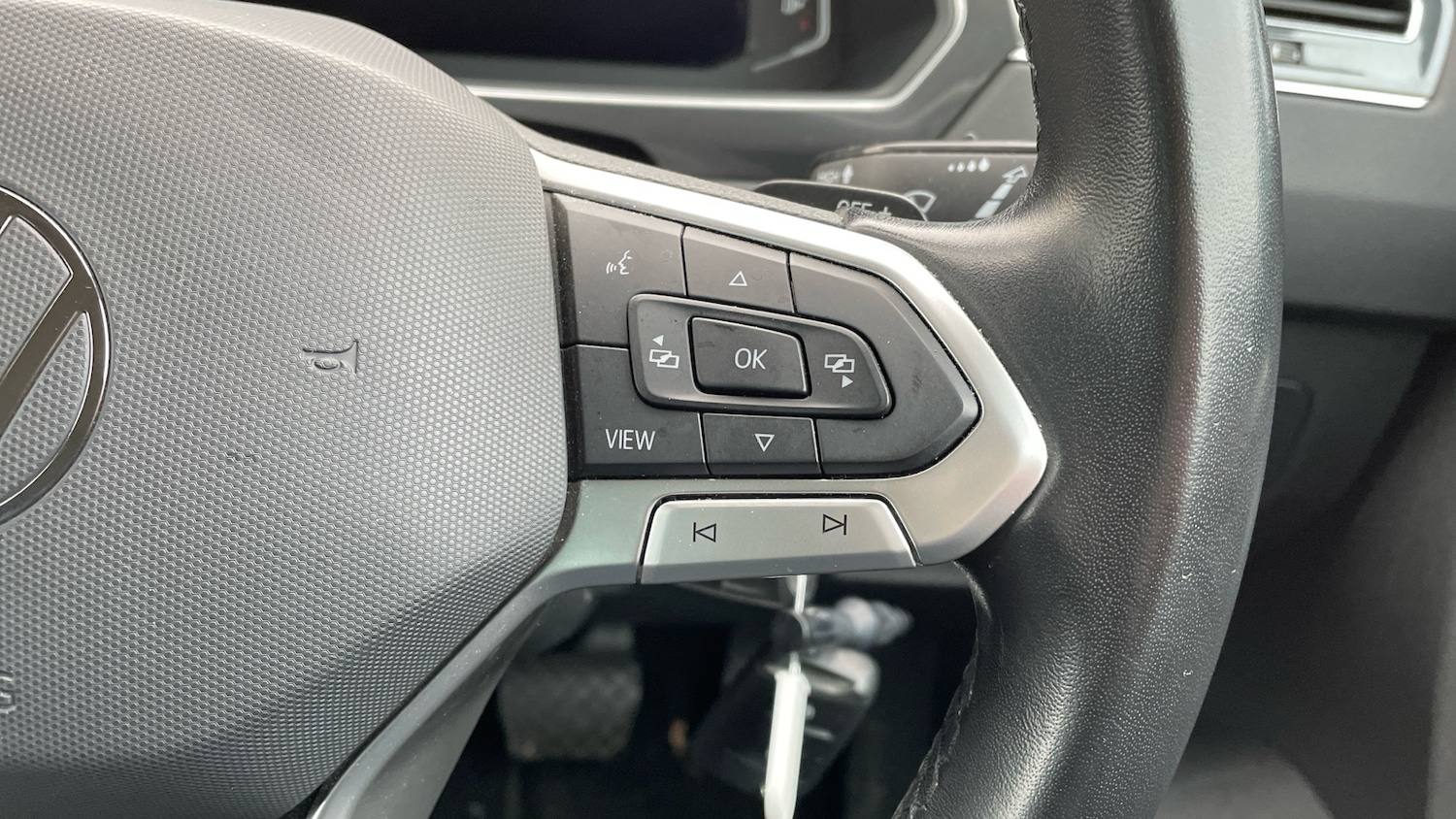 Used Volkswagen Tiguan 2021 for sale - 77941331: Photo 24