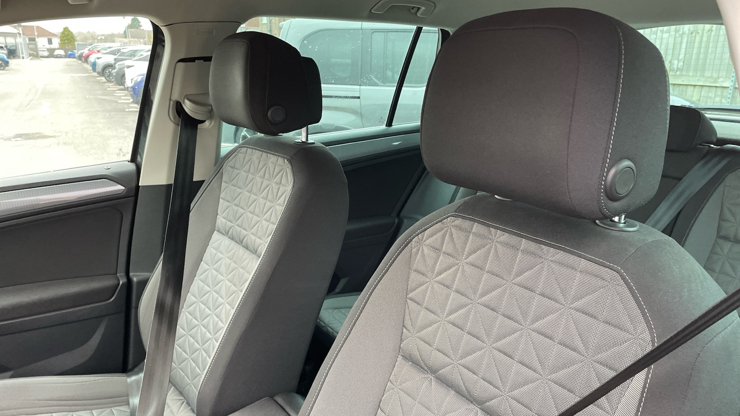 Used Volkswagen Tiguan 2021 for sale - 77941331: Photo 42