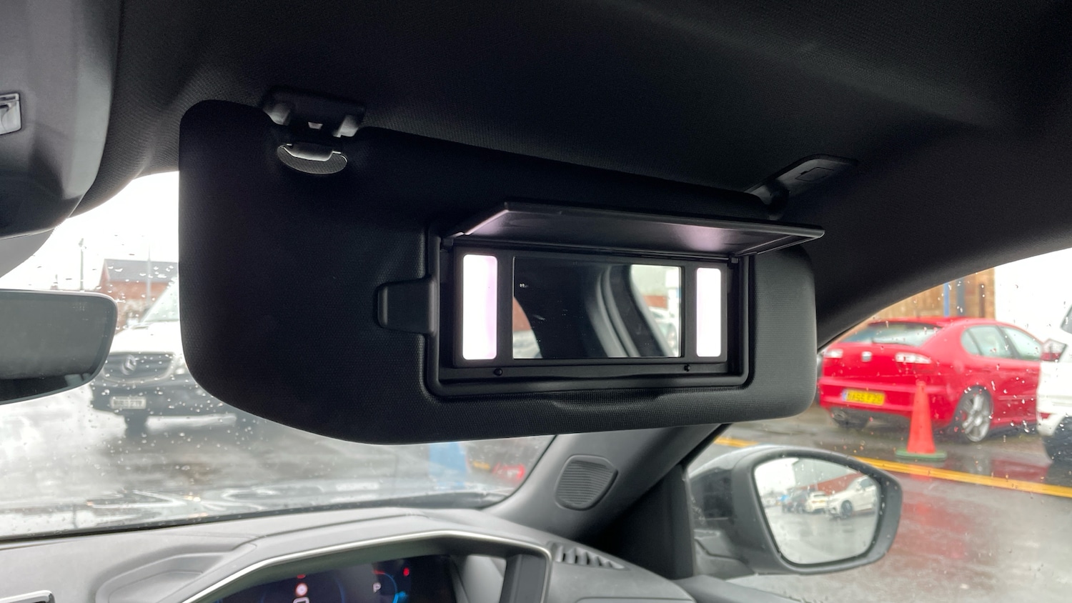 Used Peugeot 2008 2023 for sale - 77511924: Photo 38