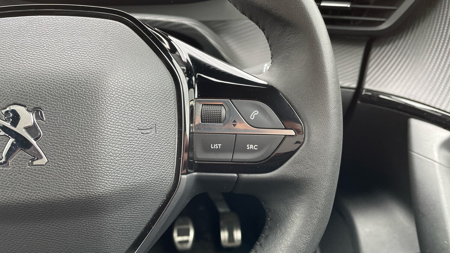 Used Peugeot 2008 2023 for sale - 76190370: Photo 24