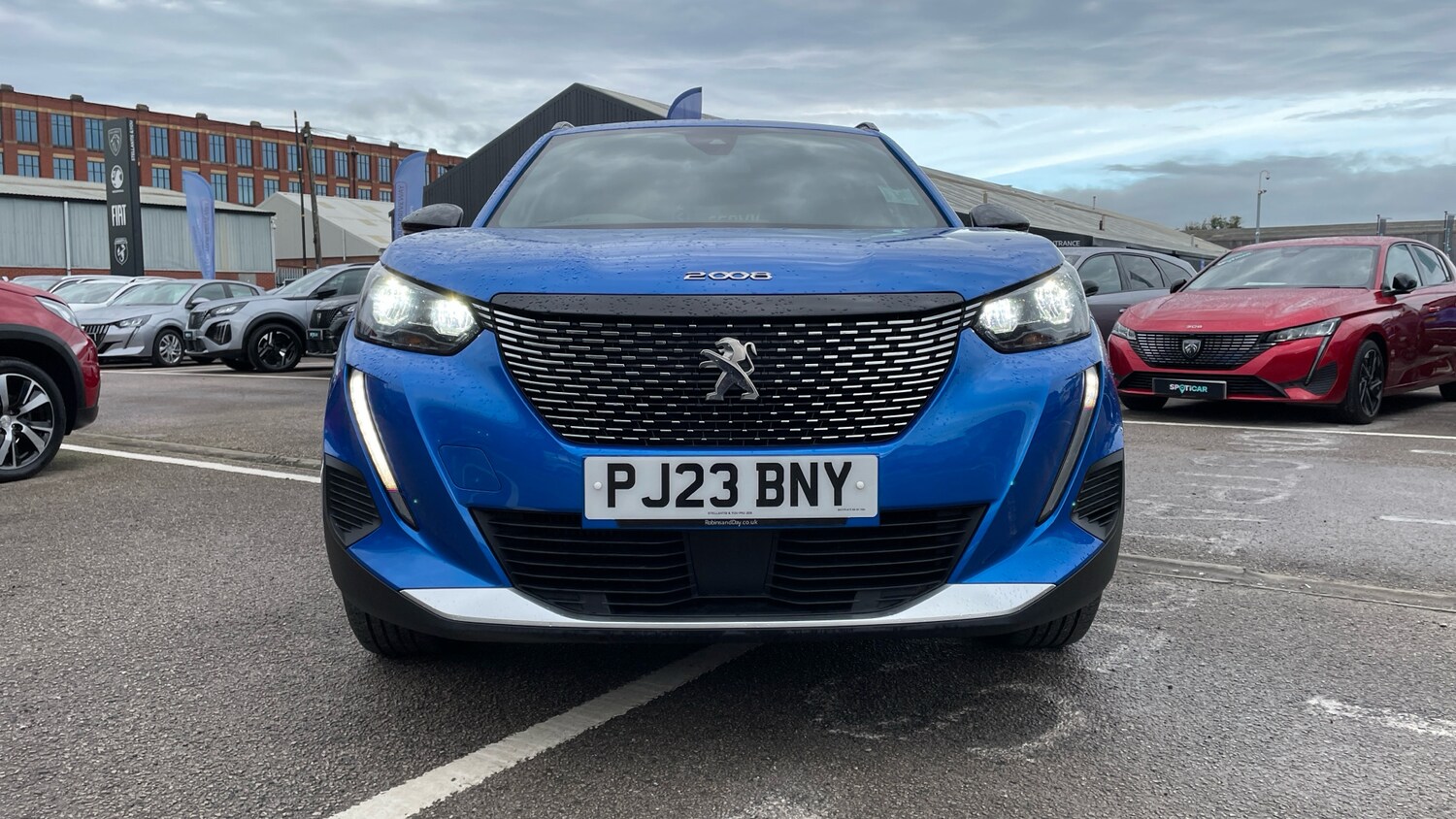 Used Peugeot 2008 2023 for sale - 76190370: Photo 8