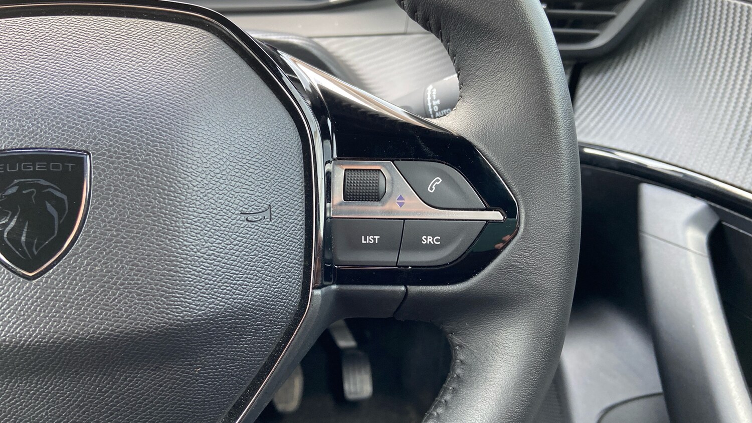 Used Peugeot 2008 2024 for sale - 76095578: Photo 24