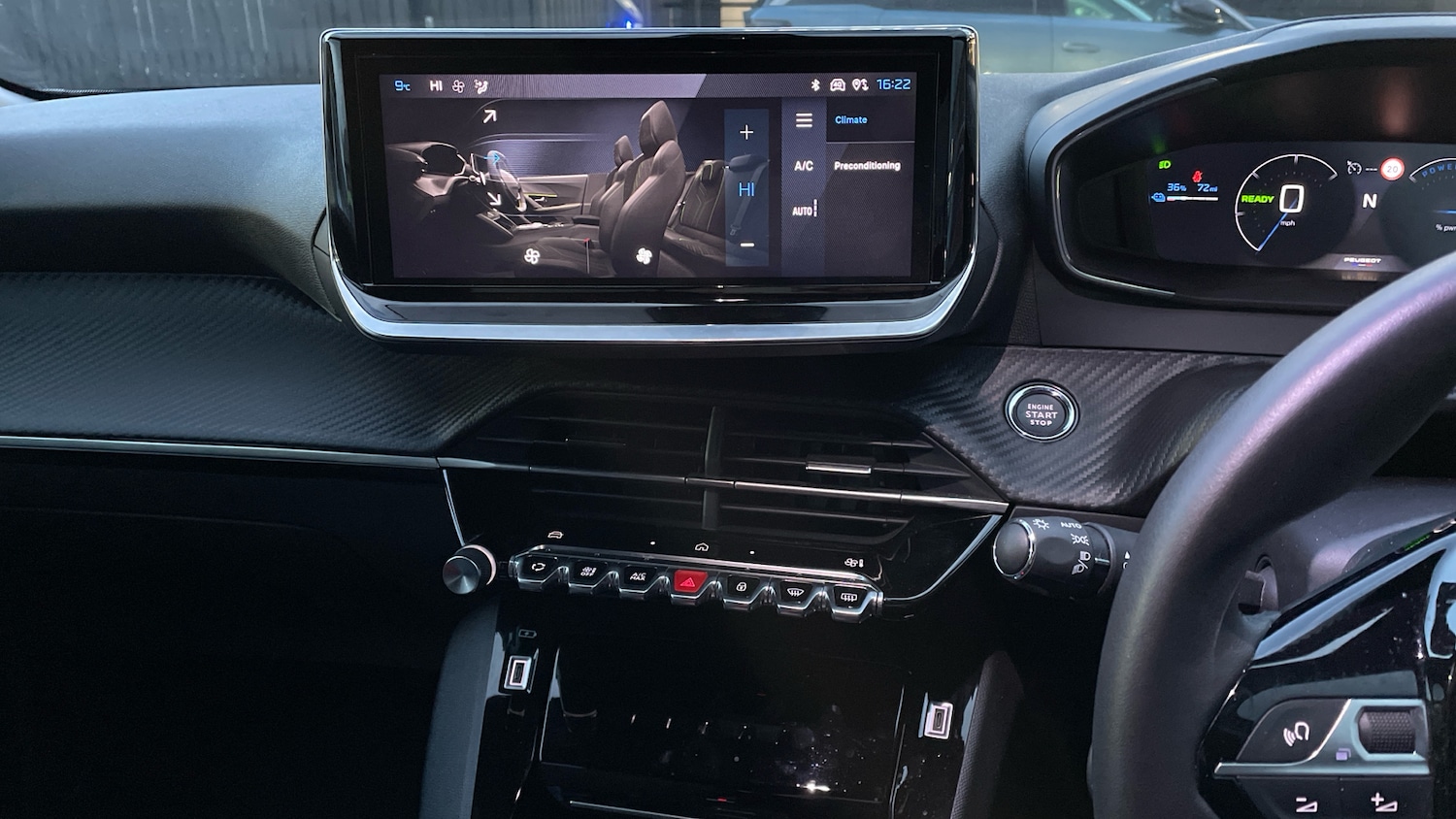 Used Peugeot 2008 2024 for sale - 76621400: Photo 10