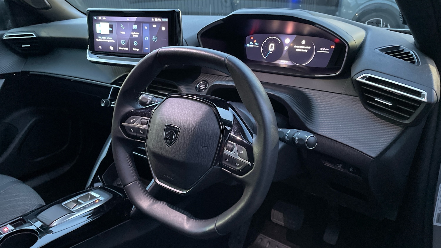 Used Peugeot 2008 2024 for sale - 76621400: Photo 20