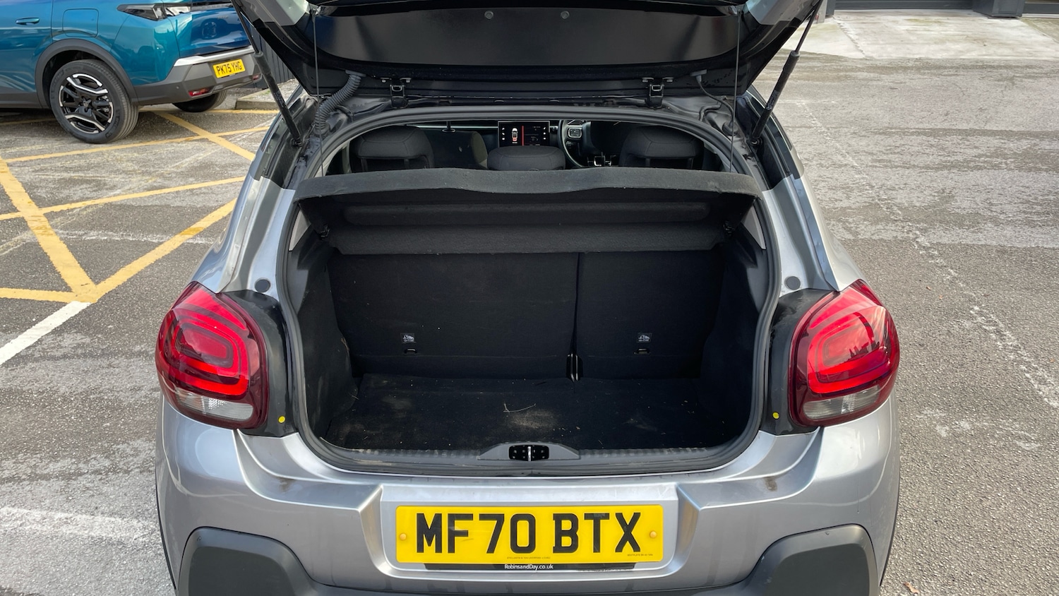 Used Citroen C3 2020 for sale - 76372208: Photo 19