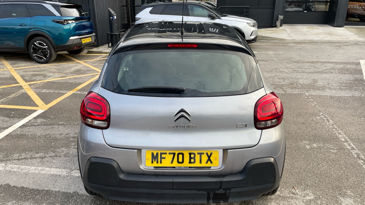 Used Citroen C3 2020 for sale - 76372208: Photo 43