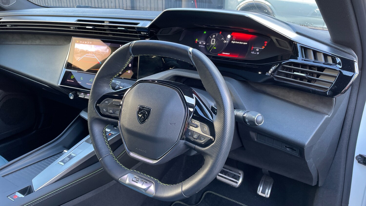 Used Peugeot 308 2022 for sale - 76690669: Photo 11