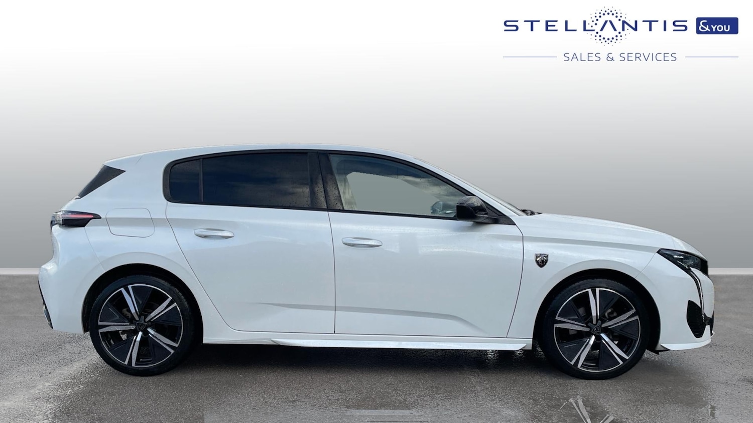 Used Peugeot 308 2022 for sale - 76690669: Photo 2