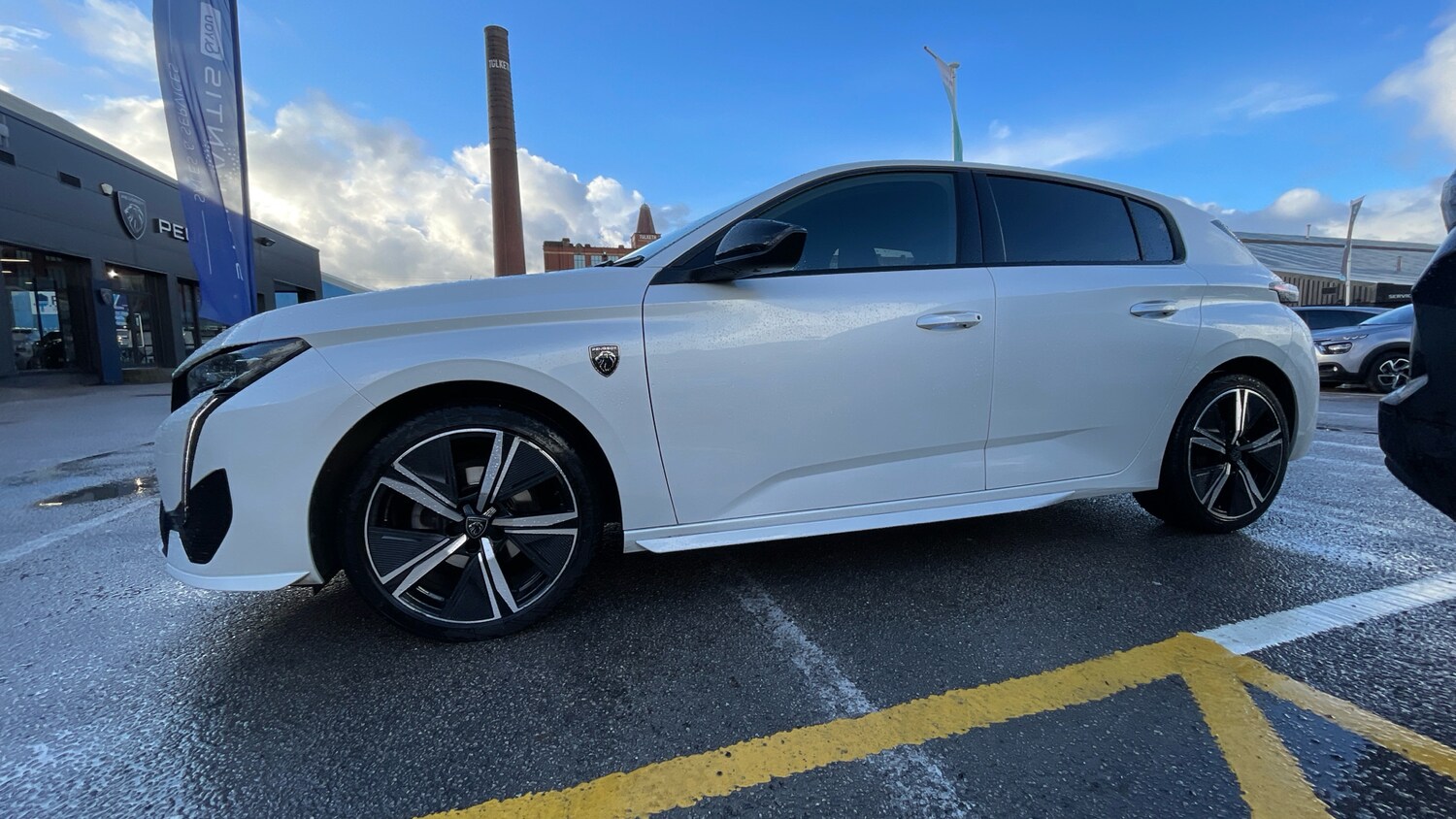 Used Peugeot 308 2022 for sale - 76690669: Photo 5