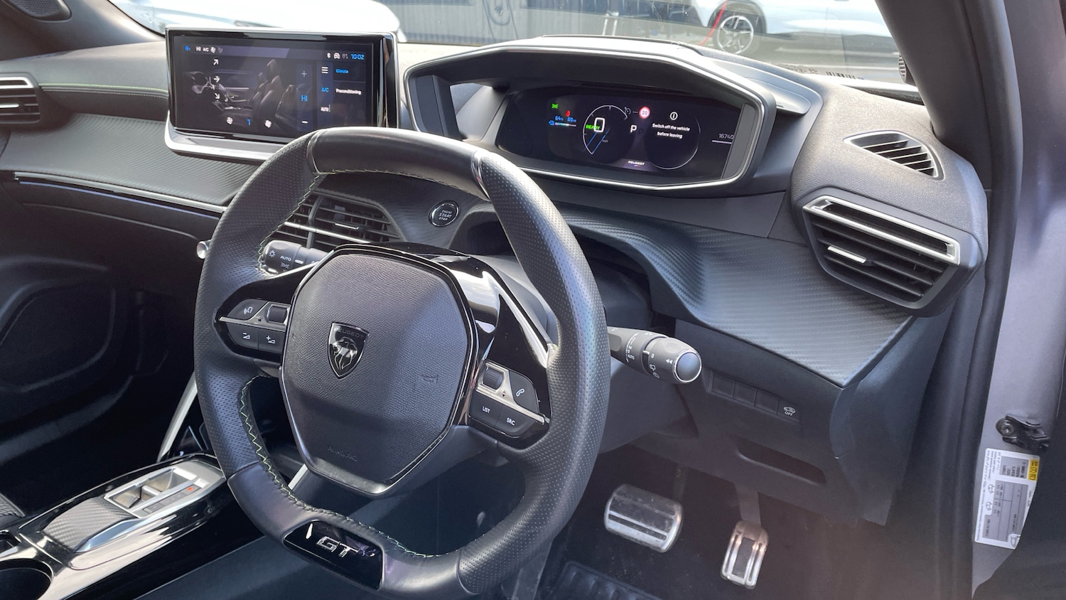 Used Peugeot 2008 2024 for sale - 76914363: Photo 11