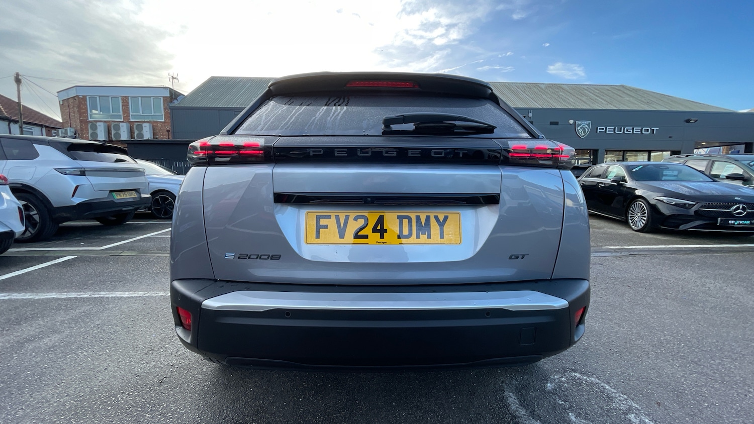 Used Peugeot 2008 2024 for sale - 76914363: Photo 9