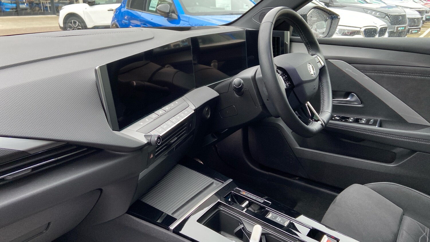 Used Vauxhall Astra 2024 for sale - 77613595: Photo 12