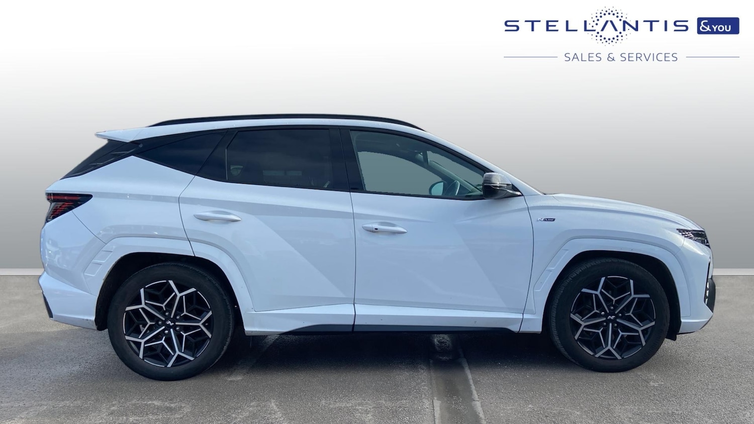 Used Hyundai TUCSON 2023 for sale - 77647410: Photo 2