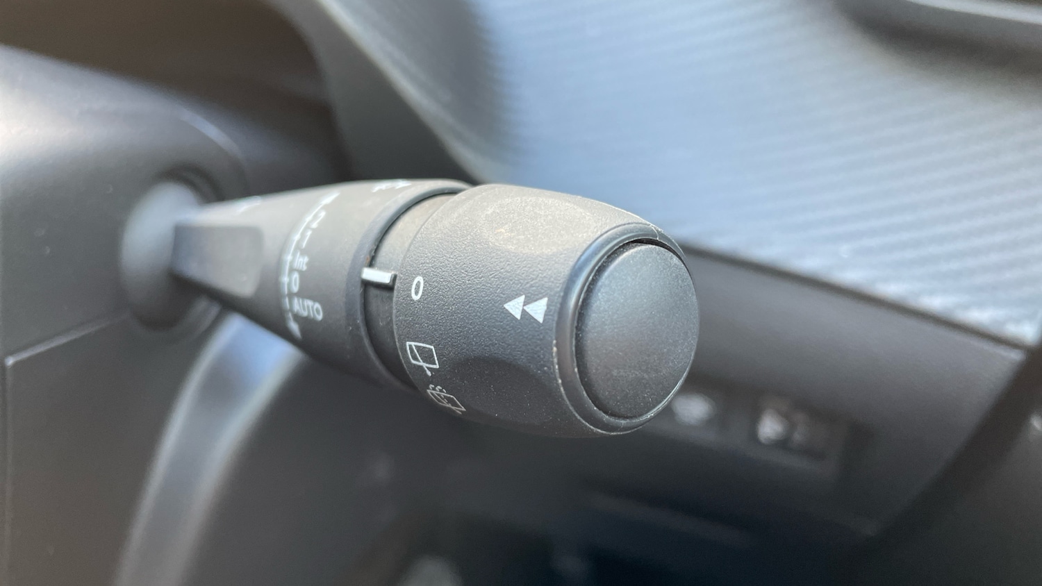 Used Peugeot 2008 2024 for sale - 76033048: Photo 28