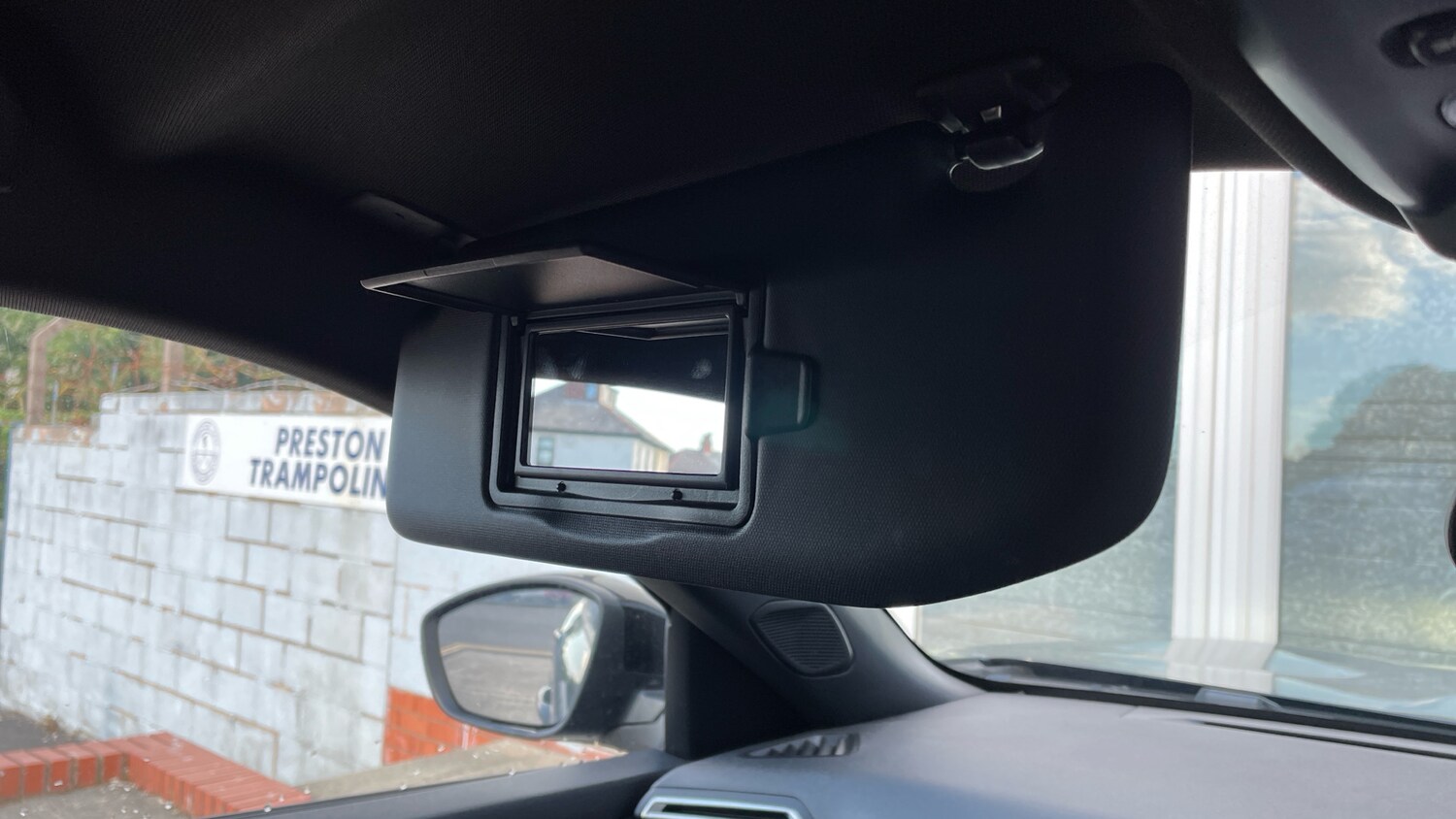 Used Peugeot 2008 2024 for sale - 76033048: Photo 36