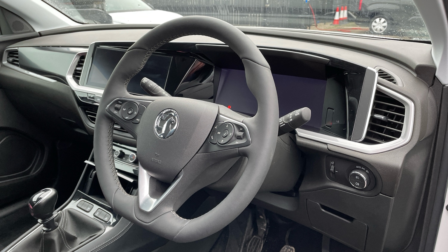 Used Vauxhall Grandland 2024 for sale - 76977296: Photo 11